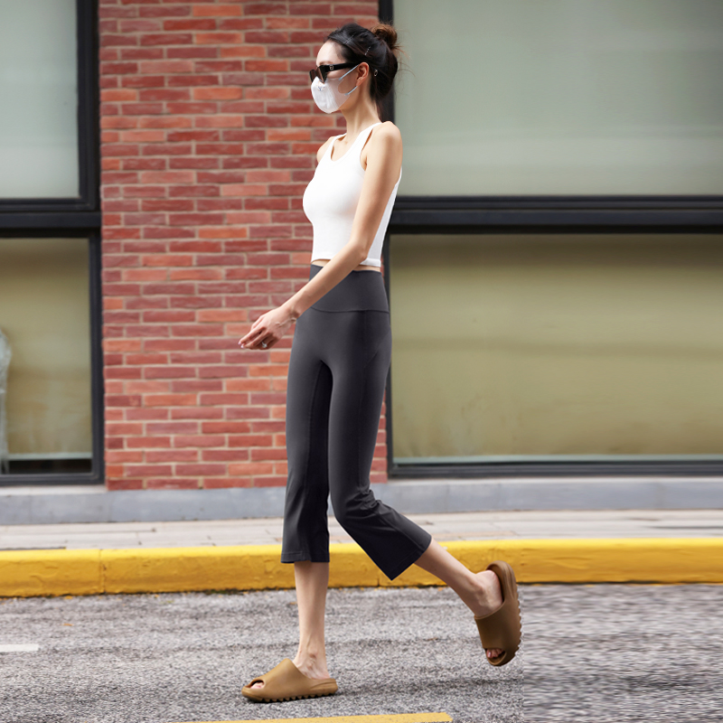 Pantalon de yoga court évasé p - Pilates Yoga Roma avis et prix